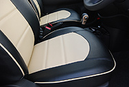march�}�[�`micra�V�[�g�J�o�[